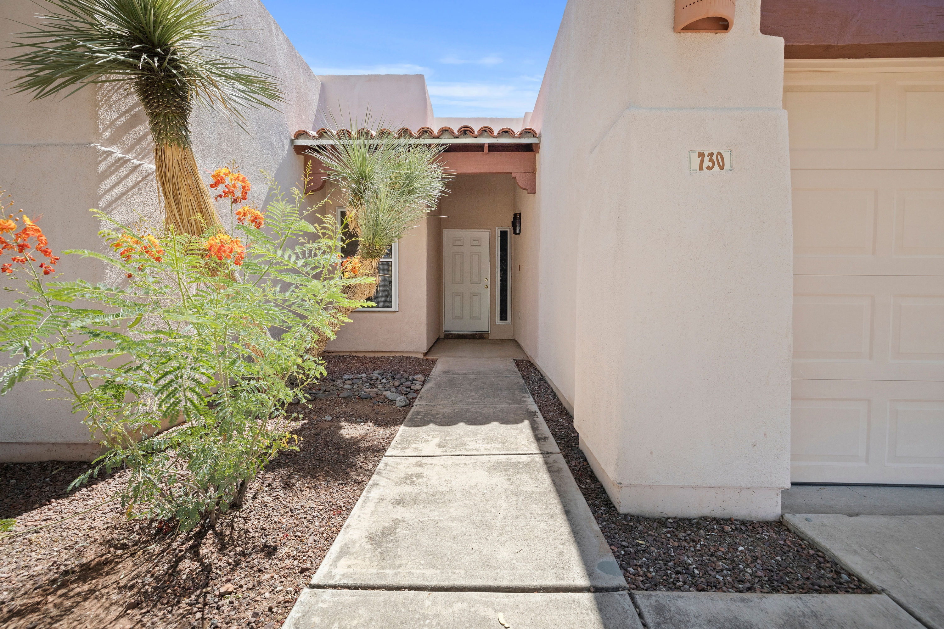 Photo 3 of 730 N. Northern Vista Place