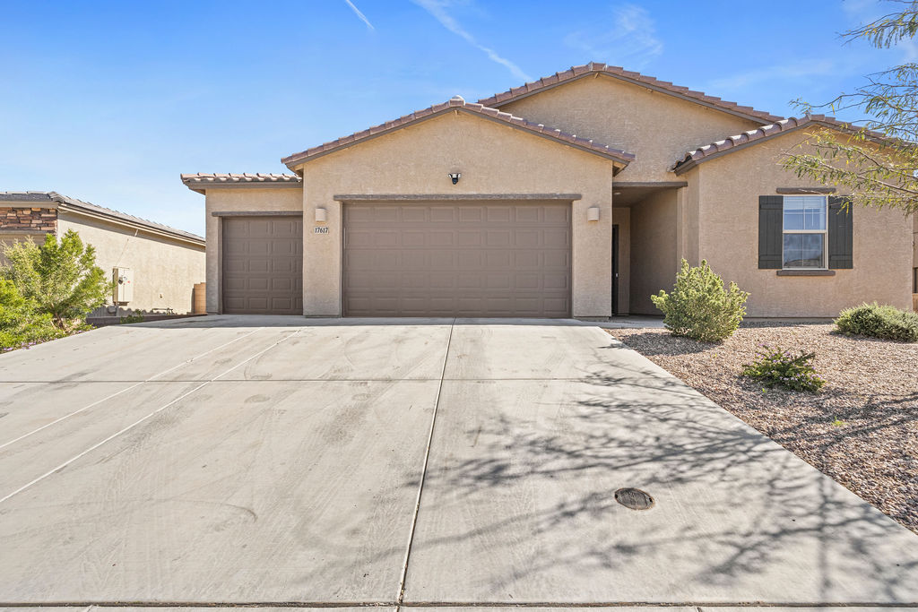 17617 South Ridgerunner Drive